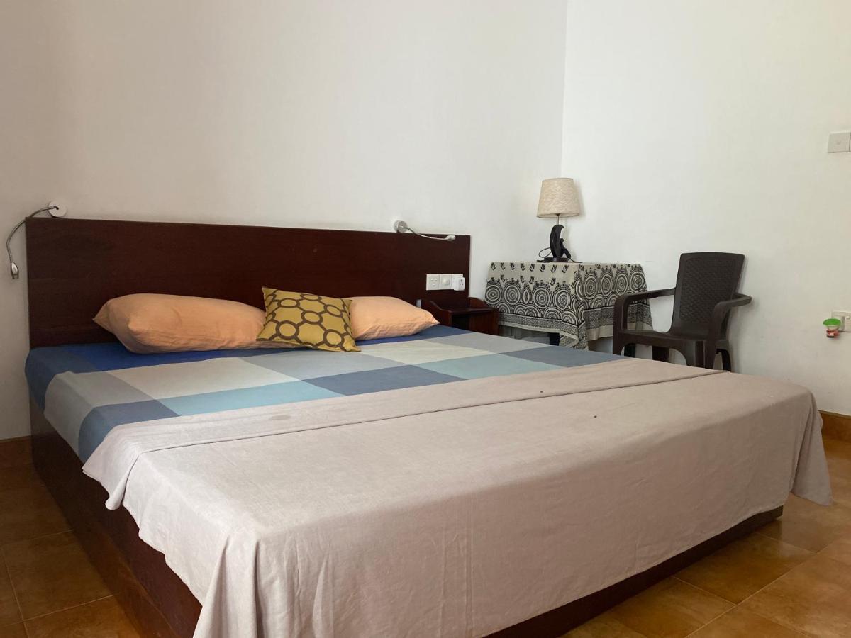 Mina Villa Хиккадува Экстерьер фото