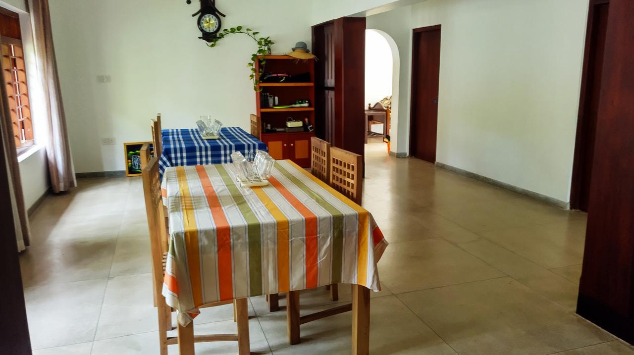 Mina Villa Хиккадува Экстерьер фото